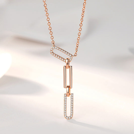 Charlotte || Chain necklace with zircon diamonds