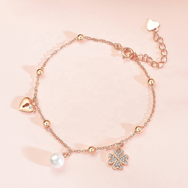 Camila || Clover Pearl Bracelet